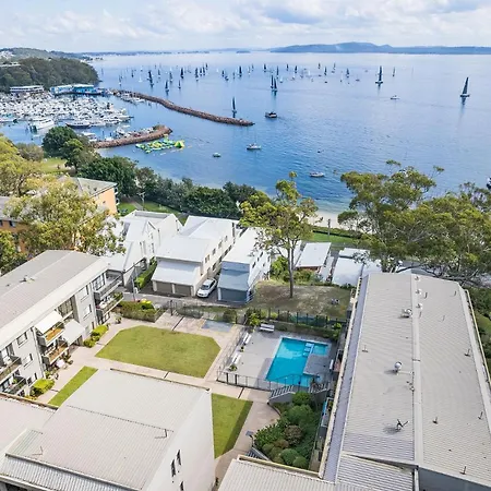 The Poplars, 2,36 Magnus Street - Comfortable Unit With Air Conditioning And Wi-Fi Nelson Bay Exterior photo